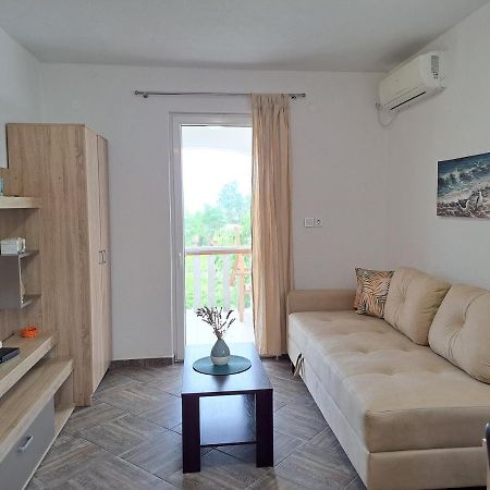 Dk Apartments Krasici Tivat Luaran gambar