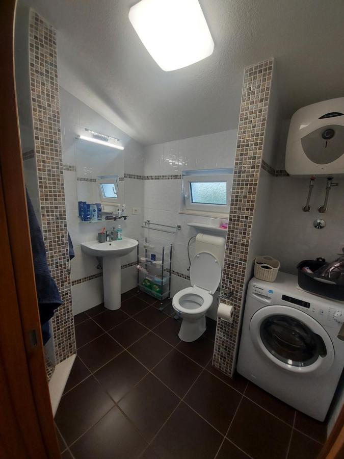 Dk Apartments Krasici Tivat Luaran gambar