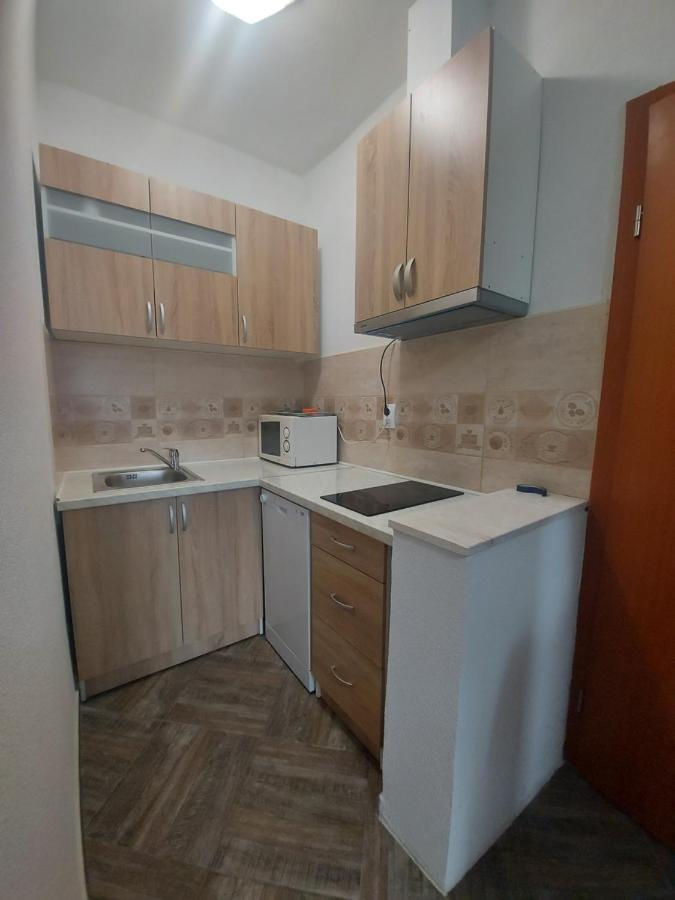 Dk Apartments Krasici Tivat Luaran gambar