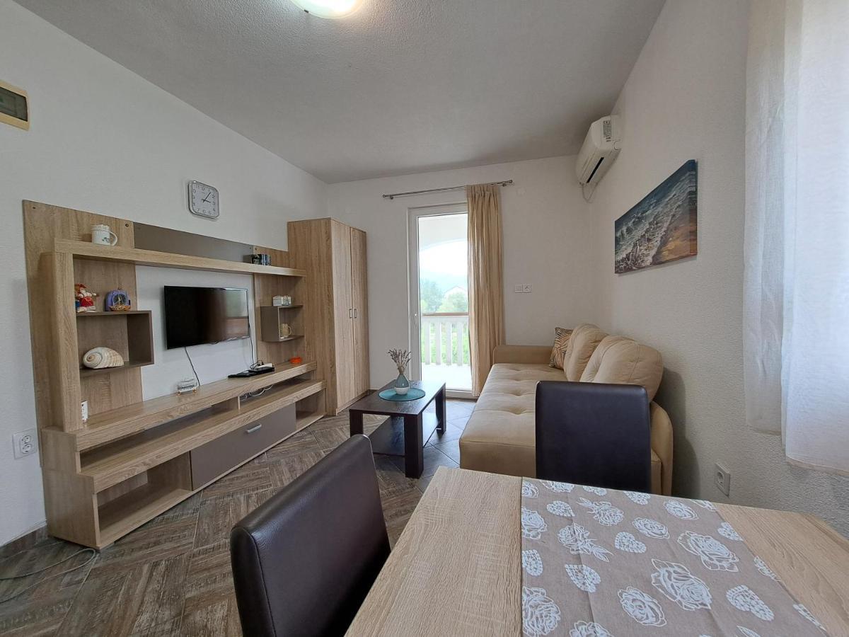 Dk Apartments Krasici Tivat Luaran gambar
